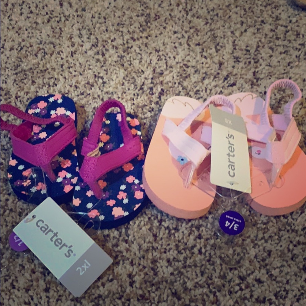 1 pair of size 1y and 1 pair of size 3/4